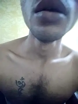 Snapshot of Luckysucks chatting on November 2025 07:07:01 AM Luckysucks online show from November 2025 07:07:01 AM