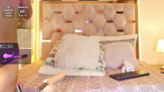 Snapshot of Andrew_Haalls chatting on December 2025 10:36:01 PM Andrew Haalls online show from December 2025 10:36:01 PM