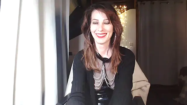 MissDyannis online show from March 2026 10:20:01 PM