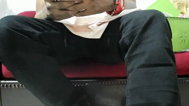 Snapshot of hathor__01 chatting on November 2025 03:51:01 AM hathor 01 online show from November 2025 03:51:01 AM