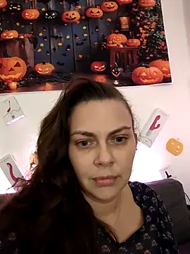 Snapshot of Lea_Squirt_Off chatting on October 2025 09:04:02 PM Lea Squirt Off online show from October 2025 09:04:02 PM