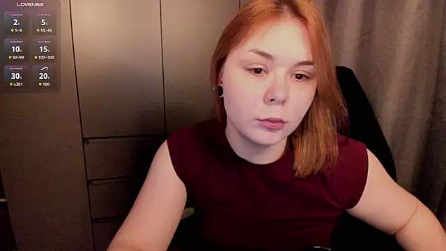 sophia lix online show from April 2026 07:44:01 PM