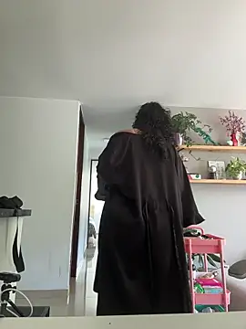 Snapshot of SugarTroubl33 chatting on November 2025 02:43:02 PM SugarTroubl33 online show from November 2025 02:43:02 PM