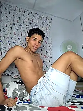 Alex Sweeting online show from December 2025 03:56:01 AM