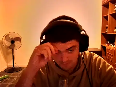 Snapshot of franquitotupapacito chatting on October 2025 05:11:02 AM franquitotupapacito online show from October 2025 05:11:02 AM
