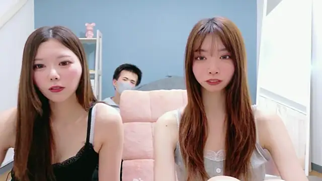 Snapshot of Sana-jpn chatting on April 2026 09:19:01 PM Sana-jpn online show from April 2026 09:19:01 PM