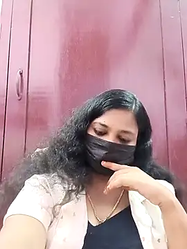 Snapshot of Mandhra28 chatting on November 2025 07:35:01 PM Mandhra28 online show from November 2025 07:35:01 PM