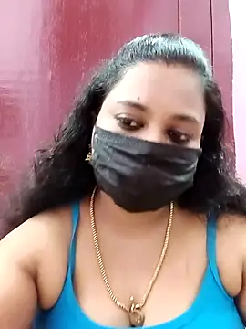 Snapshot of Mandhra28 chatting on November 2025 05:29:02 PM Mandhra28 online show from November 2025 05:29:02 PM