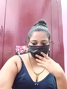 Snapshot of Mandhra28 chatting on November 2025 06:51:01 PM Mandhra28 online show from November 2025 06:51:01 PM