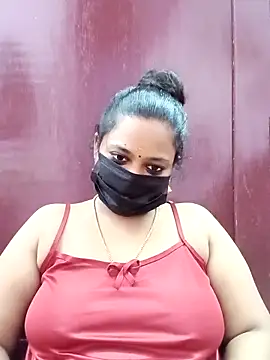 Snapshot of Mandhra28 chatting on December 2025 05:29:02 PM Mandhra28 online show from December 2025 05:29:02 PM