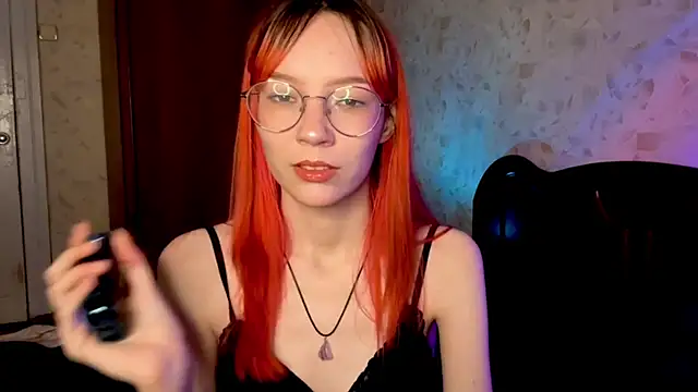 Midnight Secret online show from October 2025 05:25:02 PM