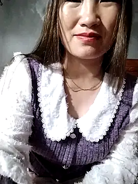 emini-xx online show from February 2026 02:15:01 PM