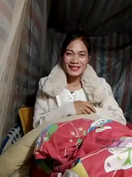 Snapshot of doggy-00 chatting on December 2025 10:50:01 PM doggy-00 online show from December 2025 10:50:01 PM