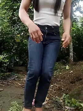 doggy-00 online show from June 2026 11:07:02 PM