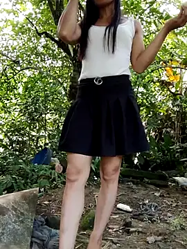 Snapshot of doggy-00 chatting on June 2026 01:44:02 AM doggy-00 online show from June 2026 01:44:02 AM