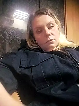 Snapshot of Lana-murr chatting on November 2025 05:02:01 PM Lana-murr online show from November 2025 05:02:01 PM