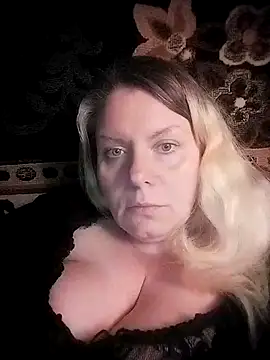 Snapshot of Lana-murr chatting on November 2025 07:46:02 PM Lana-murr online show from November 2025 07:46:02 PM