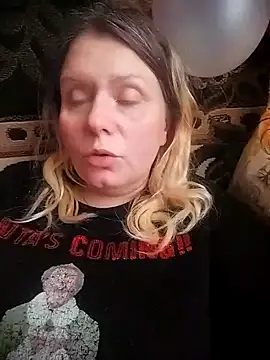 Snapshot of Lana-murr chatting on February 2026 08:10:02 AM Lana-murr online show from February 2026 08:10:02 AM