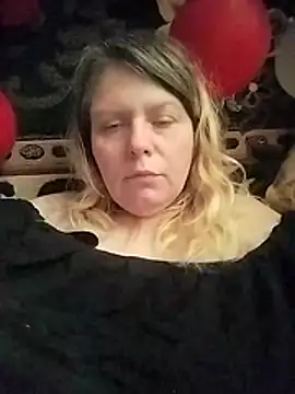 Snapshot of Lana-murr chatting on February 2026 06:23:01 AM Lana-murr online show from February 2026 06:23:01 AM