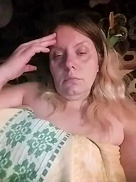 Snapshot of Lana-murr chatting on March 2026 04:02:02 PM Lana-murr online show from March 2026 04:02:02 PM