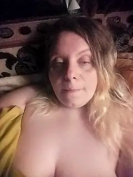 Snapshot of Lana-murr chatting on March 2026 09:21:01 PM Lana-murr online show from March 2026 09:21:01 PM