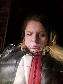 Snapshot of Lana-murr chatting on March 2026 02:39:01 AM Lana-murr online show from March 2026 02:39:01 AM