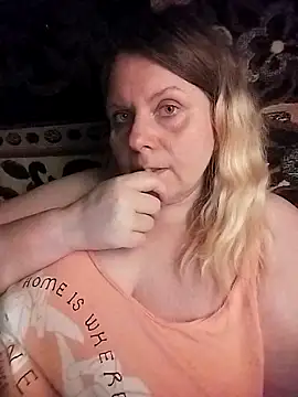 Snapshot of Lana-murr chatting on March 2026 05:19:02 PM Lana-murr online show from March 2026 05:19:02 PM