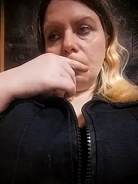 Snapshot of Lana-murr chatting on March 2026 06:55:02 PM Lana-murr online show from March 2026 06:55:02 PM