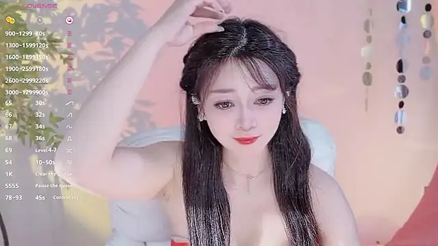 Snapshot of Yiluo95 chatting on April 2026 04:31:02 PM Yiluo95 online show from April 2026 04:31:02 PM