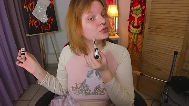 babyyullii online show from December 2025 08:30:02 AM