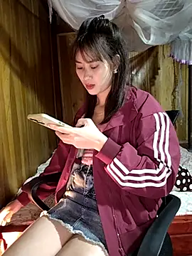 Em xinh01 online show from December 2025 01:40:01 PM