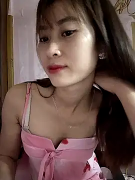 Em xinh01 online show from May 2026 09:45:01 PM