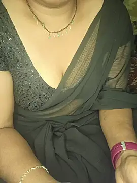 shreyareddy99 online show from November 2025 12:49:02 PM