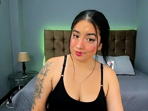 Amber Smitt19 online show from February 2026 12:53:02 PM