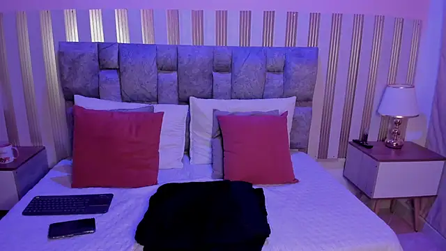 Scarlett  lace online show from October 2025 11:33:02 AM