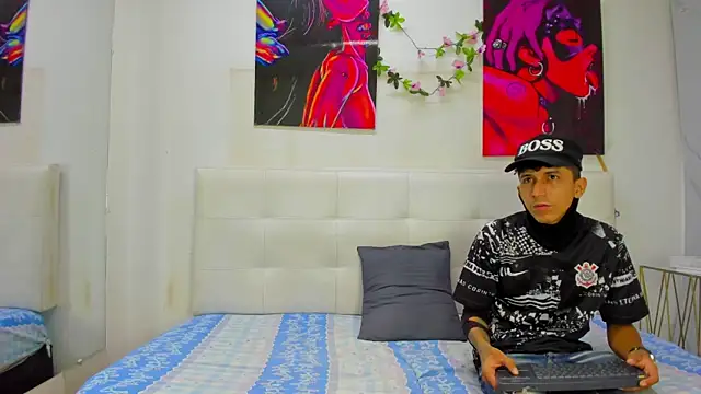 ahsly78alejandro online show from January 2026 12:21:01 PM