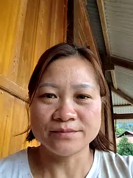 Snapshot of Nana_xinh chatting on November 2025 06:24:02 AM Nana xinh online show from November 2025 06:24:02 AM