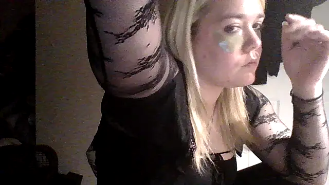 SilverSeductress online show from March 2026 01:07:02 PM