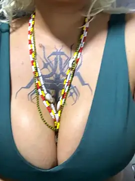 pinkbaddie777 online show from February 2026 07:45:02 AM