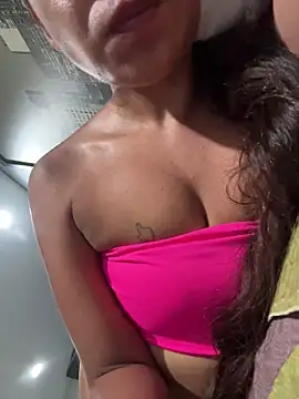 ToXxXiicBarbiie online show from May 2026 11:14:02 PM