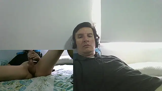 carliesexyman online show from November 2025 08:24:02 PM