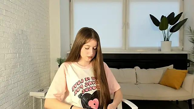 AudriaSagan online show from November 2025 11:45:01 AM