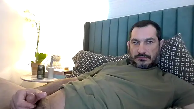 ckraiders84 online show from March 2026 09:07:01 PM