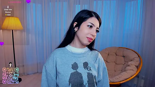 Snapshot of TonjaNeace chatting on December 2025 04:40:02 AM TonjaNeace online show from December 2025 04:40:02 AM