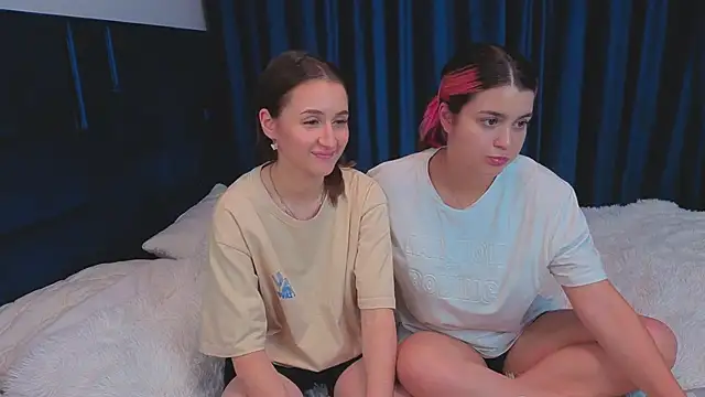 Snapshot of SharieTenuta chatting on November 2025 04:07:01 PM SharieTenuta online show from November 2025 04:07:01 PM