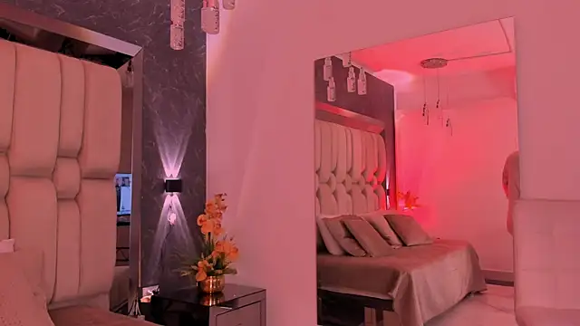 Snapshot of _Sofiewild_ chatting on March 2026 07:42:02 PM Sofiewild online show from March 2026 07:42:02 PM