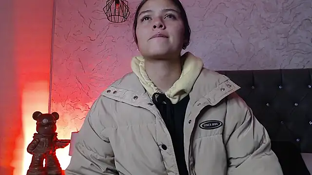 KikiVelvet online show from February 2026 03:45:01 AM