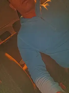 Snapshot of chavalpeludo chatting on November 2025 08:20:01 PM chavalpeludo online show from November 2025 08:20:01 PM