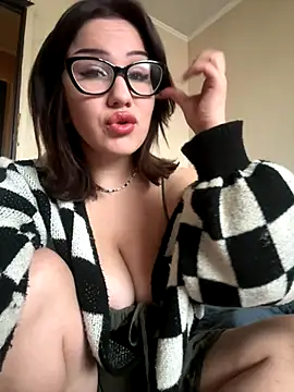 SashaNami online show from November 2025 08:25:01 AM