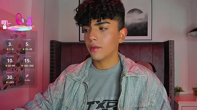 Snapshot of Niick_Twiink chatting on December 2025 07:56:02 PM Niick Twiink online show from December 2025 07:56:02 PM